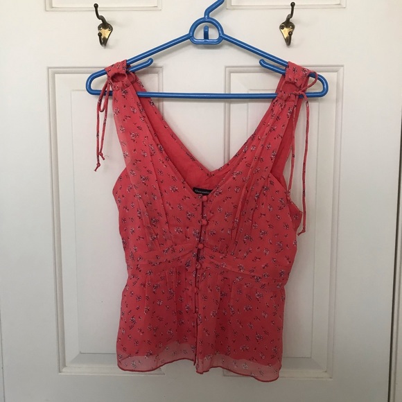 Abercrombie & Fitch Tops - Abercrombie & Fitch crop floral blouse (S)